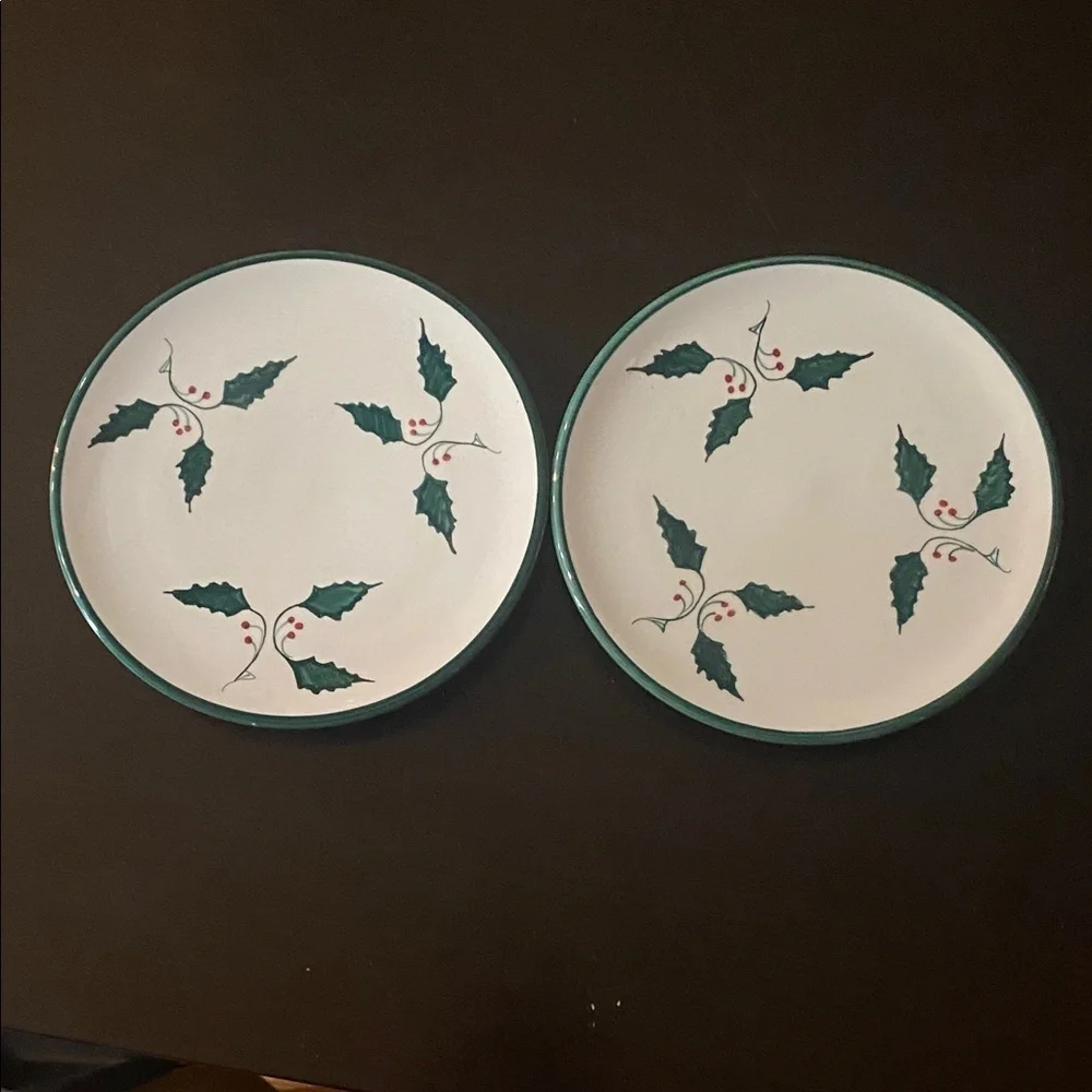 Cost Plus Set of 2 Festive Cake Plate with Holly Design. Spain.